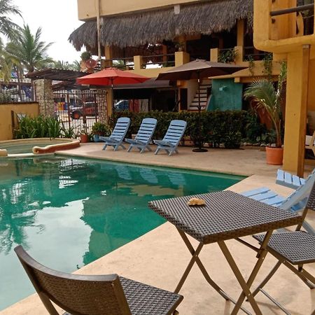 Hotel Papaya Surf Puerto Escondido  Buitenkant foto