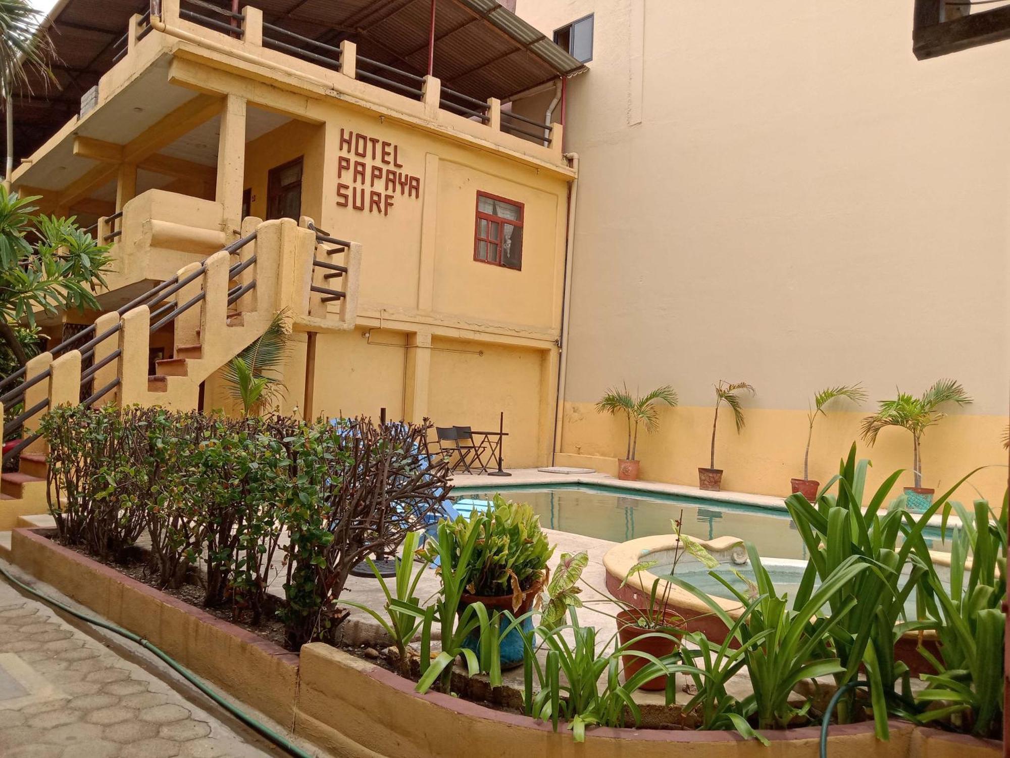Hotel Papaya Surf Puerto Escondido  Buitenkant foto