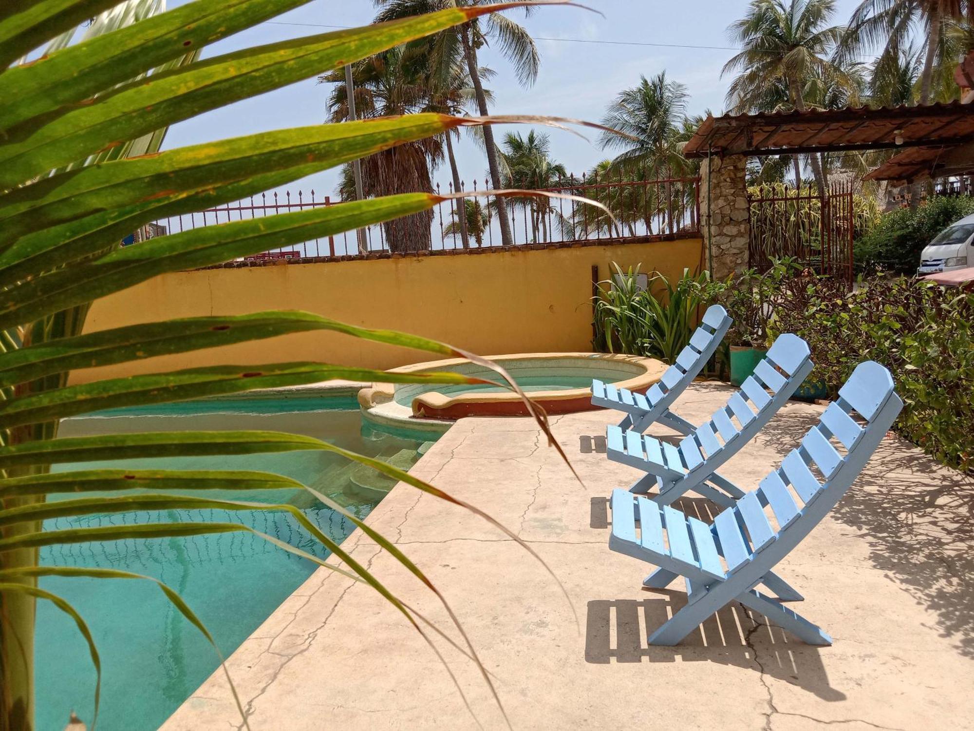 Hotel Papaya Surf Puerto Escondido  Buitenkant foto